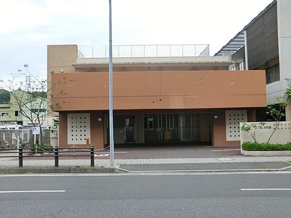 周辺環境:合歓の木保育園(合歓の木保育園まで550m)