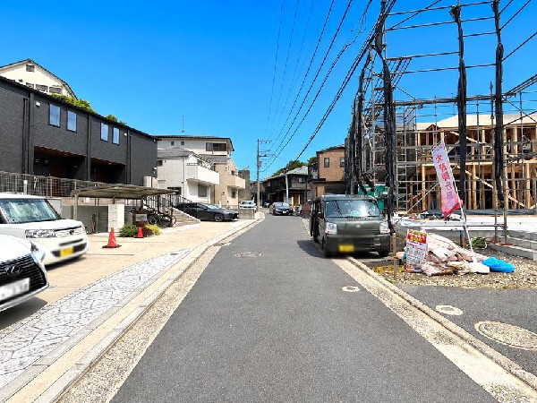 外観:☆☆風通しの良い住宅地☆☆  ゆとりのある住宅地　部屋の窓を開けるとそこには心地よい風が通りぬけます♪