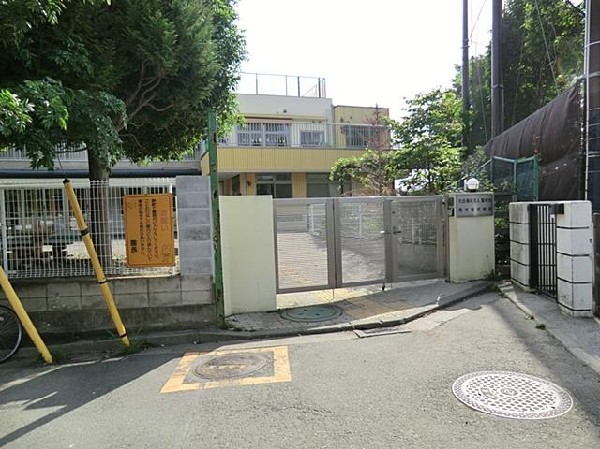 周辺環境:西寺尾保育園(西寺尾保育園まで1200m)