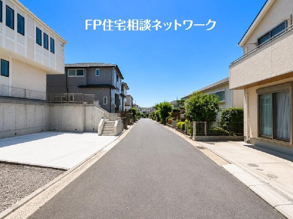 外観:駅近でありながら周辺は住宅地となっており子育て家族にもピッタリ。毎日のお買い物も便利なエリアで暮らしやすさを実現するための住環境が整っています。