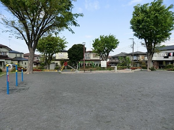 周辺環境:下倉田第四公園