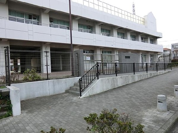 周辺環境:横浜市立岩井原中学校(横浜市立岩井原中学校まで1300m)