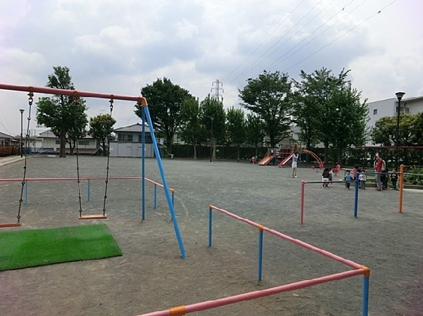 周辺環境:六ツ川二丁目第一公園