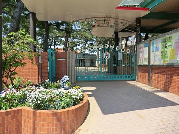 周辺環境:ニューライフ幼稚園(ニューライフ幼稚園まで850m)