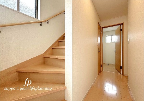 動線がしっかり考えられた間取り。採光もしっかりと計算されていてどの部屋も明るいのがうれしいですね。