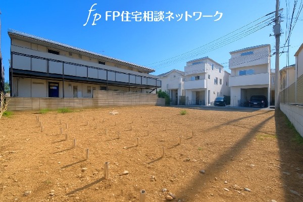 外観:毎日のお散歩も快適な緑に恵まれた閑静な住宅地は、伸び伸びスローライフを叶えてくれます。自然豊富な季節の移ろいを身近に感じられる環境で子育てすれば、お子様もきっと素直に成長してくれるはずです！
