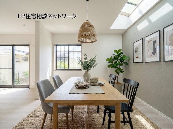 ビルトイン浄水器 キッチンには浄水器を標準装備。最近は水を飲むという場面以外にも料理で使用したり、野菜を洗う場合もキレイな水で洗いたいという人が増えてきています。