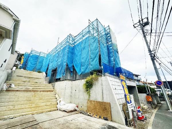 外観:現地写真（2025年10月撮影）