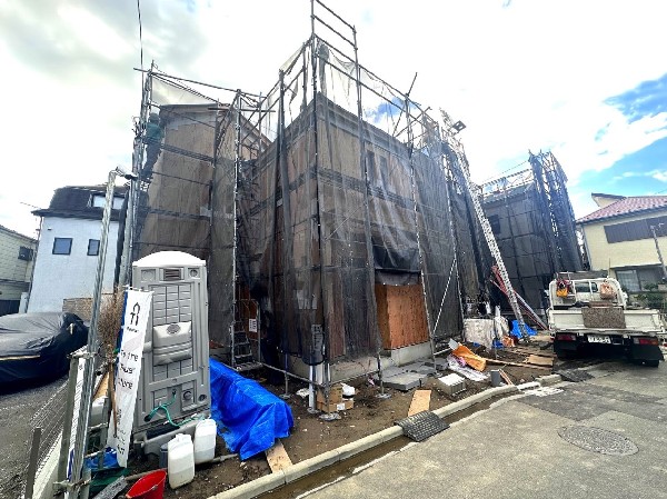 外観:シート（2025年10月撮影）