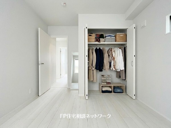 ■収納■本画像はAIがCGで家具作成しており、実際の現地に家具は設置されておりません。また、販売価格に家具、小物等は含まれておりません。