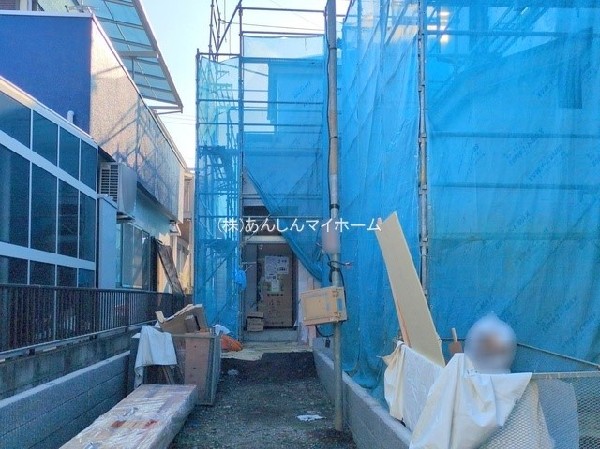 外観:現地写真（建築中）