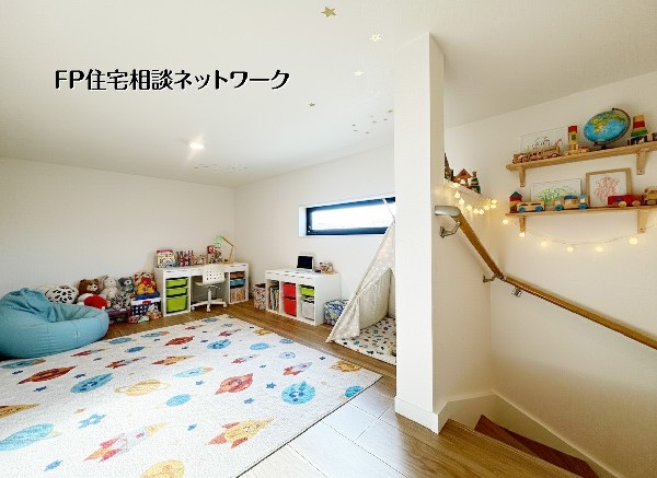 【ロフト】  本画像はAIがCGで家具・小物・棚を作成しており、実際の現地に家具は設置されておりません。また、販売価格に家具等は含まれておりません。