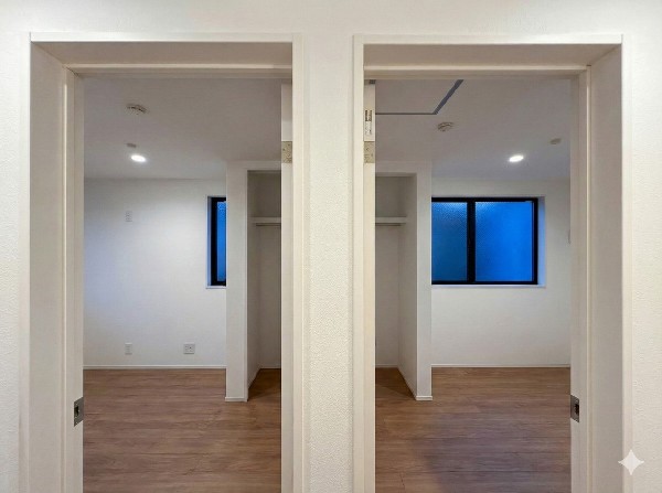 毎日のお散歩も快適な緑に恵まれた閑静な住宅地は、伸び伸びスローライフを叶えてくれます。自然豊富な季節の移ろいを身近に感じられる環境で子育てすれば、お子様もきっと素直に成長してくれるはずです