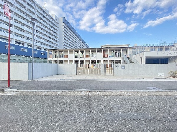 周辺環境:みなみがわら保育園(「遊びは学び」という考えに基づき、健やかで心豊かな子ども達が育っていけるような保育園づくりに取り組んでいます。)