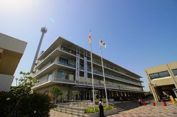 周辺環境:川崎市幸区役所(引越しや出産、検診、保育園の入園、年金、税金、各種手続き等々、節目で必ず行く必要がある区役所。)