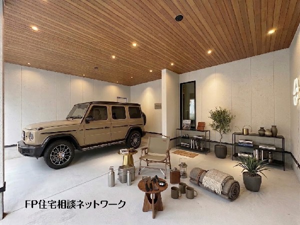外観:■車庫■本画像はAIがCGで家具作成しており、実際の現地に家具は設置されておりません。また、販売価格に家具、小物等は含まれておりません。
