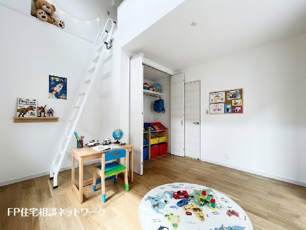 ■居室■本画像はAIがCGで家具作成しており、実際の現地に家具は設置されておりません。また、販売価格に家具、小物等は含まれておりません。