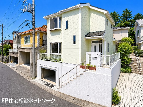 外観:毎日のお散歩も快適な緑に恵まれた閑静な住宅地は、伸び伸びスローライフを叶えてくれます。自然豊富な環境で子育てすれば、お子様もきっと素直に成長してくれるはずです！