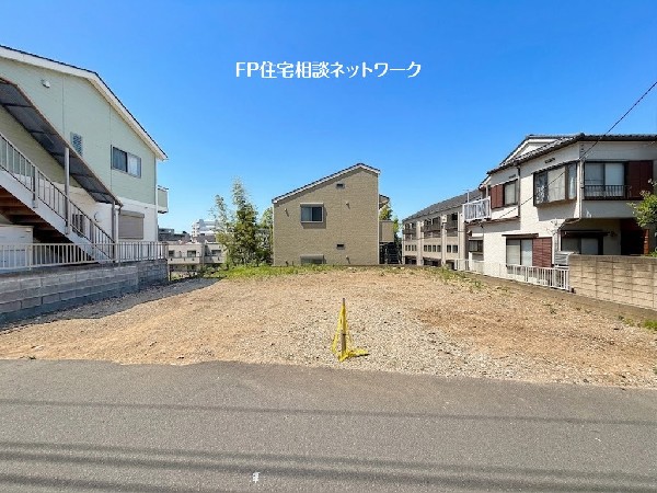 外観:3路線利用可能なターミナル駅「溝の口」徒歩9分の好立地！周辺には商業施設も整い、都内へのアクセスも良好な住環境です。