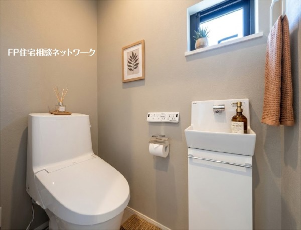 【トイレ】本画像はAIがCGで小物を作成しており、実際の現地に小物は設置されておりません。また、販売価格に小物等は含まれておりません。