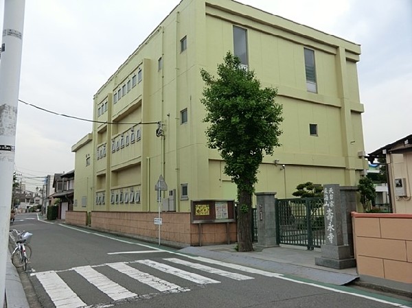 周辺環境:観音幼稚園　(仏教精神に基づいて、特に比叡山延暦寺を開かれた伝教大師最澄様の人材育成の精神を教育理念としております。)