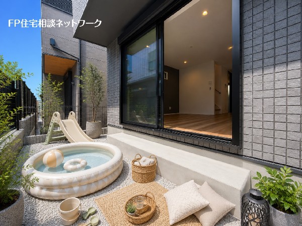 外観:■庭■本画像はAIがCGで家具作成しており、実際の現地に家具は設置されておりません。また、販売価格に家具、小物等は含まれておりません。