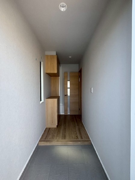 散らかりがちな玄関をスッキリと保てる玄関収納は、家の中に入る時最初に目に付く場所だからこだわりたい。