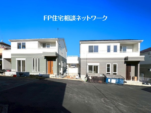 外観:「中山」駅徒歩12分。柔らかな風と豊かな緑に包まれた落ち着きある住宅街は子育てファミリーにおすすめ。