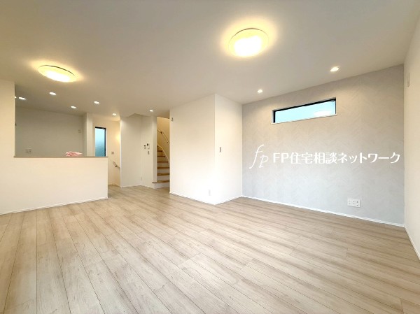 オープンでのびやかな空間を生み出す、広がりとゆとり。家族と過ごす時間を大切にしたい方にぴったりです。