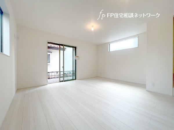 16.2帖のＬＤＫ。導線もしっかりと取れているので、ソファーなどの家具もしっかりと配置できます。