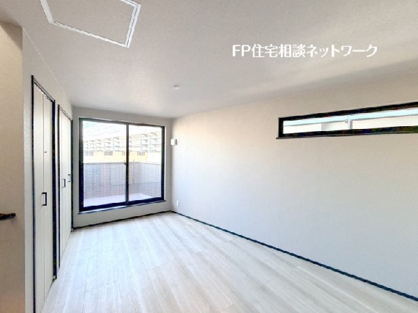 全室に収納を完備しているのでお部屋もすっきり。全室2面採光でどのお部屋も明るく、風通しも良好です。