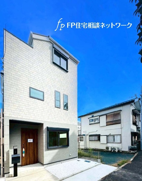 外観:桜の名所である野毛山動物園や、みなとみらい地区が近く、週末のお出掛けスポットが充実しています。