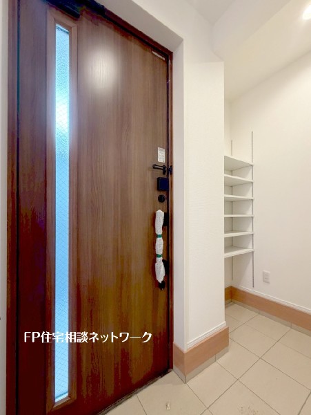 大容量のシューズインクロークが嬉しい住まい。ベビーカーやカー用品などもスッキリ収納できます。