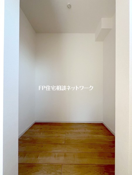 居室空間をすっきり保てるウォークインクローゼットが2カ所。衣類だけでなく、思い出の品も収納できます。