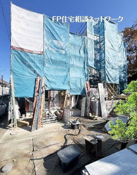 外観:「長津田」駅徒歩圏内の便利な立地。お買い物施設や公園等の利便施設が点在する生活しやすいエリアです。