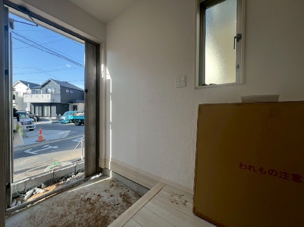 散らかりがちな玄関をスッキリと保てる玄関収納は、家の中に入る時最初に目に付く場所だからこだわりたい。