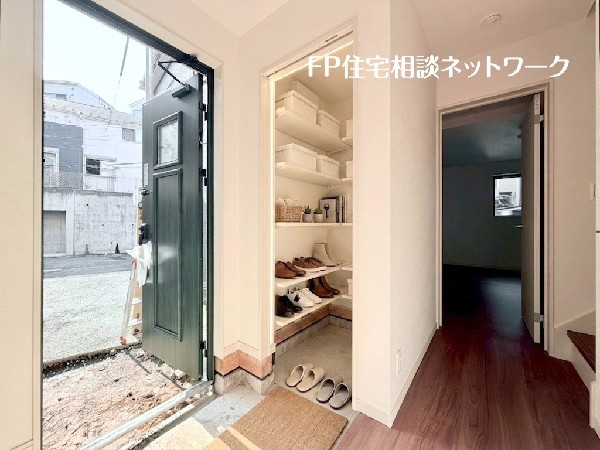 本画像はAIがCGで小物等を作成しています。現地には設置されておらず販売価格に含まれておりません。