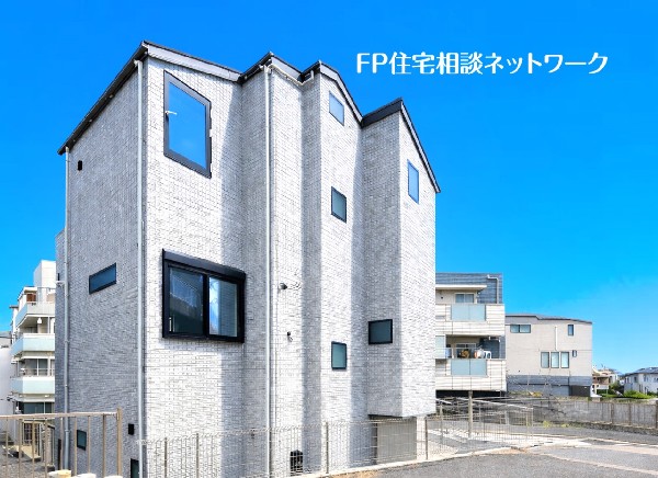 外観:「大口」駅、「妙蓮寺」駅、「菊名」駅徒歩圏内で2路線3駅利用可！横浜・渋谷方面へのアクセス良好です。