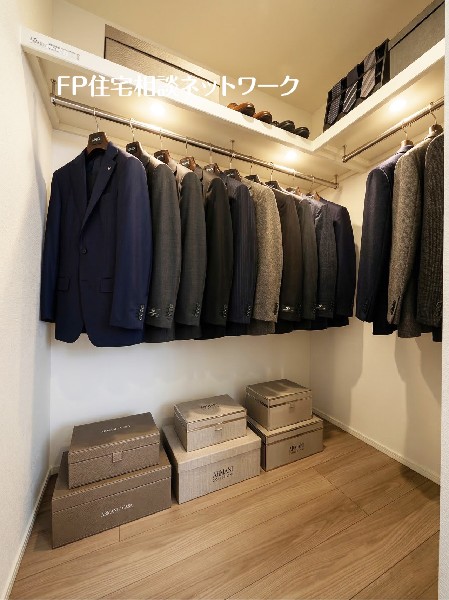 本画像はAIがCGで小物作成しています。現地に小物は設置されておらず販売価格に含まれておりません。  