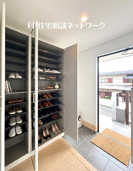 本画像はAIがCGで家具・小物作成しています。現地には設置されておらず販売価格に含まれておりません。  