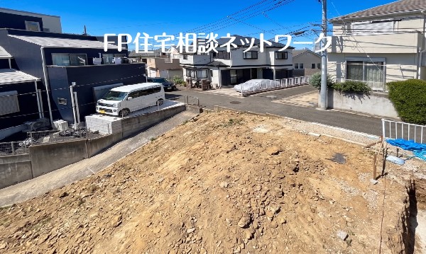 外観:家族の成長とともに永く穏やかに住み続けられる住まい。境之谷公園が近く、毎日のお散歩も楽しみになりそう
