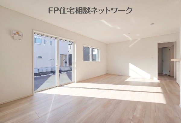 LDKは家具の配置もしやすく、生活スタイルに合わせて使えます。家族の時間も心地よく整います。  