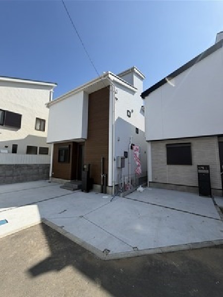 外観:四季を通じて自然と触れ合えるスポットが周辺には盛りだくさん！週末のご家族での遊びに最適です。