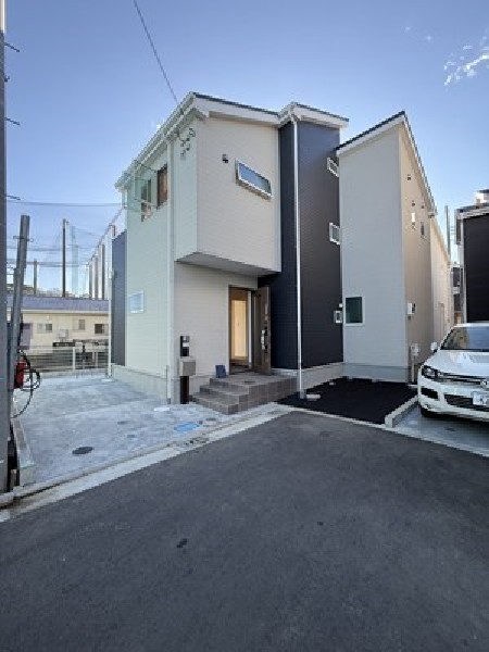 外観:良好な住環境が保たれたエリア。空が広く緑の多い閑静な趣を感じる環境です。