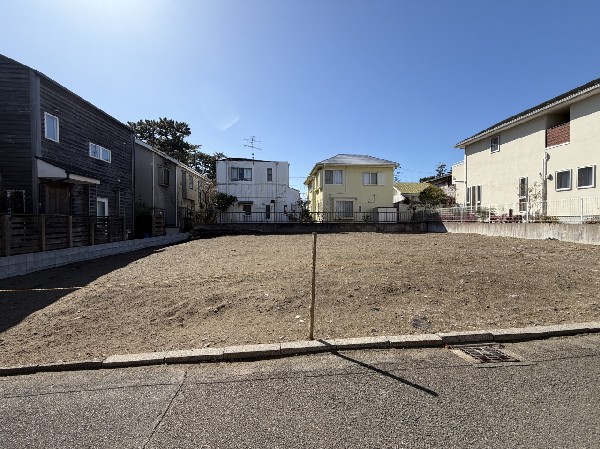 外観:四季を通じて自然と触れ合えるスポットが周辺には盛りだくさん！週末のご家族での遊びに最適です。