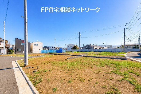 外観:四季の自然を楽しめるスポットが周辺に多く、開放感とゆとりある暮らしを叶える理想の住まい。