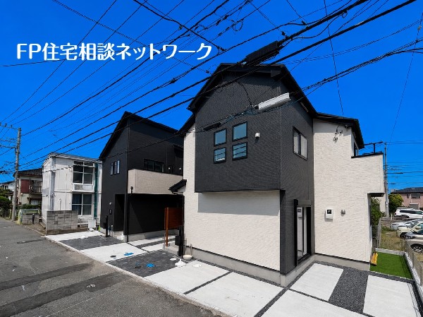 外観:モダンなデザインが映える住まいをぜひご覧ください