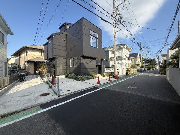 外観:外観デザインのゆとりがあると、外まわりの使い勝手がぐっと広がります。暮らしにゆとりが生まれます。  