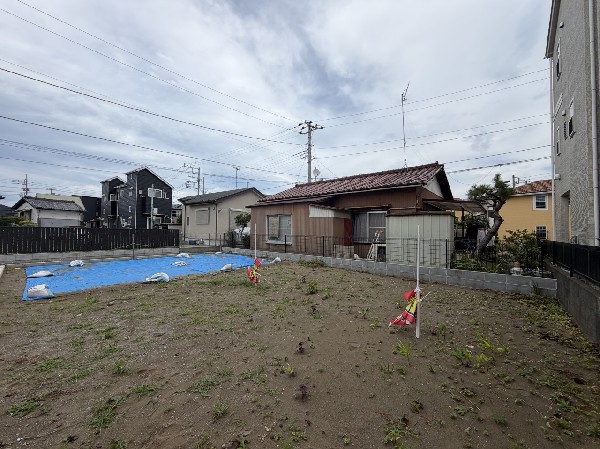 外観:駅まで歩ける利便性を確保しながら、穏やかで落ち着いた住環境も同時に手に入る立地です。