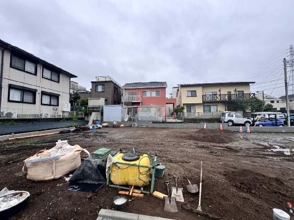 外観:湘南台駅利用で、都心まで1本！この広さと価格。湘南で賢くゆとりを買う。  